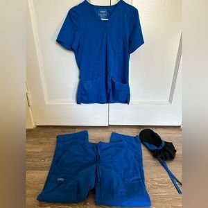 Cherokee Scrub Set with matching Scrub cap